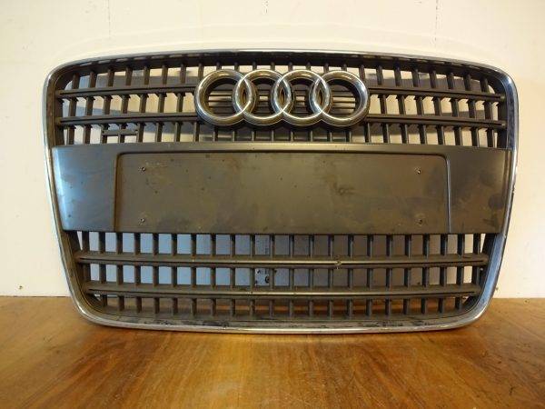 Kühlergrill Audi Q7 4L0853651