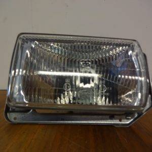 Scheinwerfer Vw Passat B1 Links Vgl.nr.: 321941017A Neu Hella