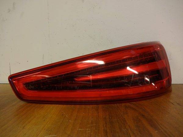 Rücklicht Audi Q3 Rechts 8U0945094A