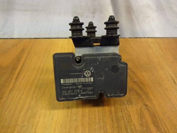 ABS-Einheit Vw Golf5  1K0907379N  /  1K0614117F
