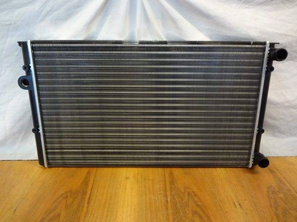 Wasserkühler Vw Golf3 Vgl.nr.: 1H0121253BA/BD/BK/BM Neu