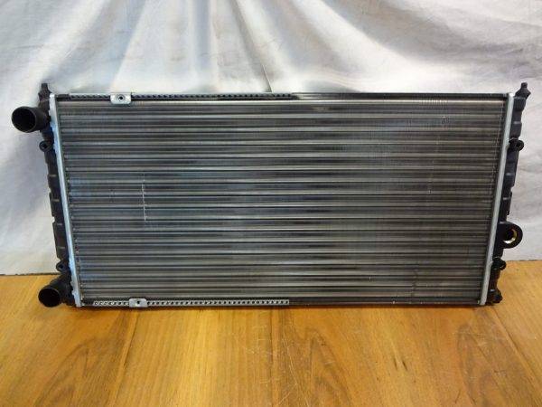 Wasserkühler Vw Polo Classic , Seat Ibiza2  6K0121253A Neu Original