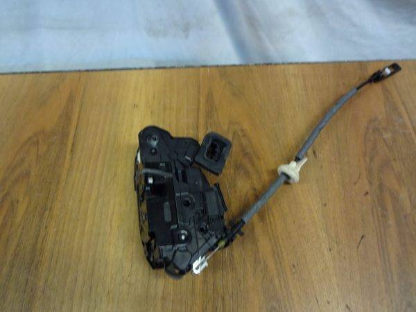 Türschloss Vw Golf7 Sportsvan Vorne Links 5K1837015E