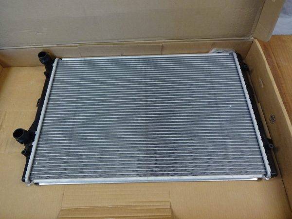 Wasserkühler Vw Golf6 , Passat B6/B7 Vgl.nr.: 1K0121251L/BB/CS  1K0121253L  5K0121251AA/J  5K0121253B Neu