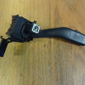 Lenkstockschalter Vw Caddy 2K Rechter Teil 1K0953519