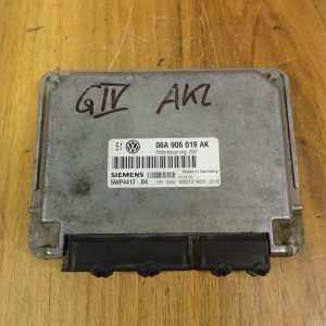 Motorsteuergerät Vw Golf4  06A906019AK