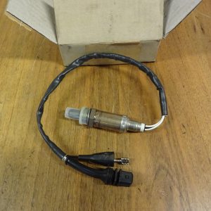 Neu Original Lambdasonde Audi 100 C3,C4, 80 B2,B3,B4,A4 B5,A6 C4,A8 D2,Vw Passat B2,B3,B4, Bus T3,Bus T4 048906265