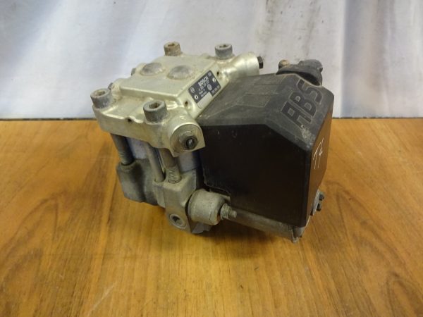ABS-Einheit Vw Bus T4  701614111