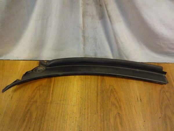 Wasserabweiser Vw Passat B3 Links 357853829