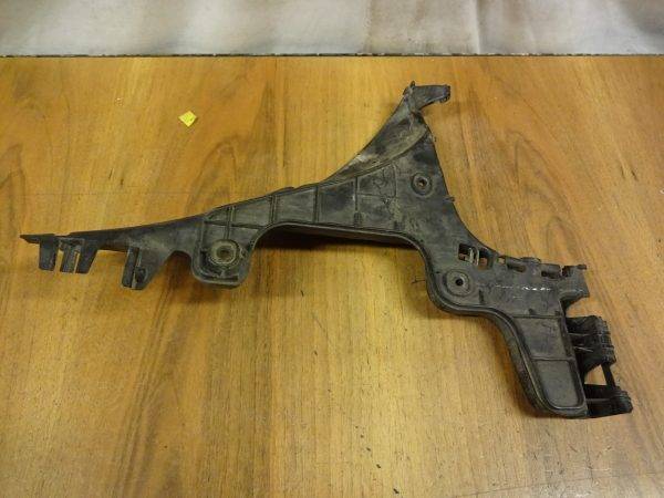 Halter Audi A3 8P Rechts Hinten 8P3807378