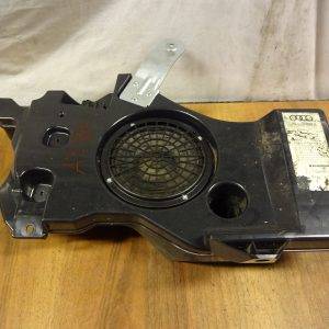 Lautsprecher Subwoofer Audi A3 8P  8P4035382E