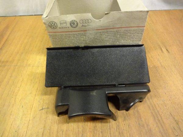 Neu Original Verkleidung Lenksäule Oben VW Polo 6N Schwarz 6N0953515F