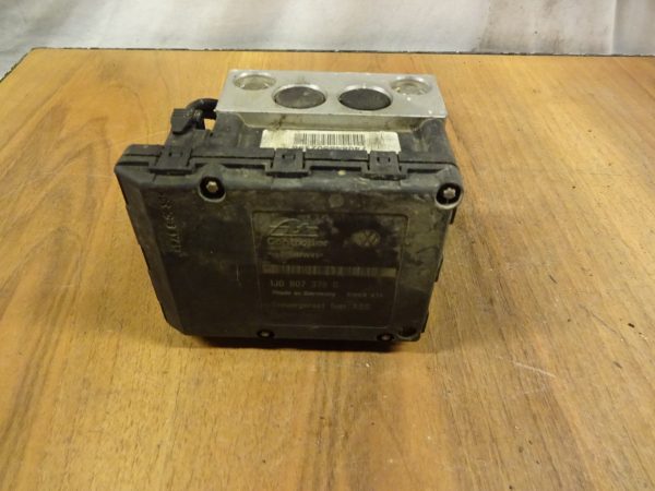 ABS - Einheit Seat Toledo 1J0907379G / 1J0614117C