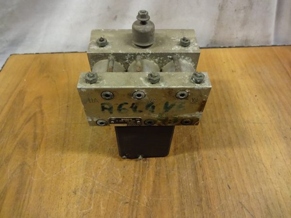 ABS - Einheit Audi A6 C4  4A0614111B / 0265205006