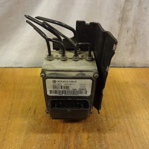 ABS - Einheit Vw Passat B6  3C0614109C