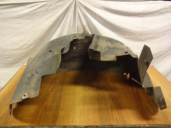 Radhausschale Audi A8 D2 Rechts Hinten 4D0810172A
