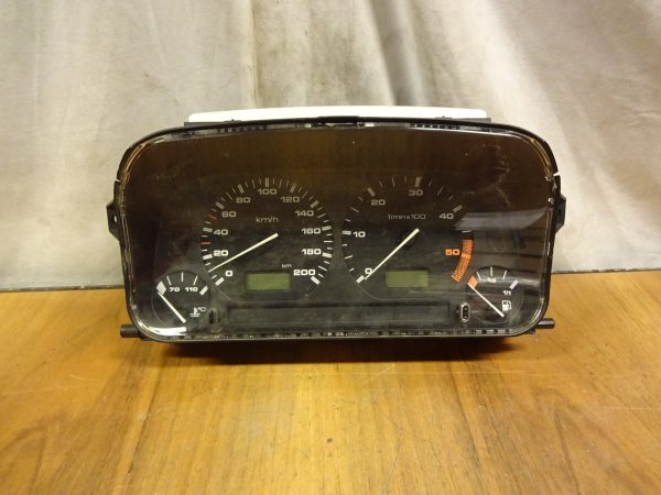 Kombiinstrument Vw Polo Classic 6K9919033AD