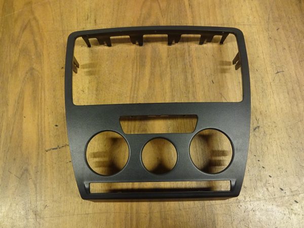 Blende Mittelkonsole Skoda Octavia 1Z Schwarz 1Z0858069