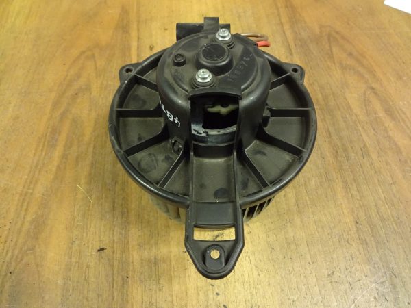 Innenraumgebläsemotor Audi A6 C5  4B1820021B Abdeckung fehlt