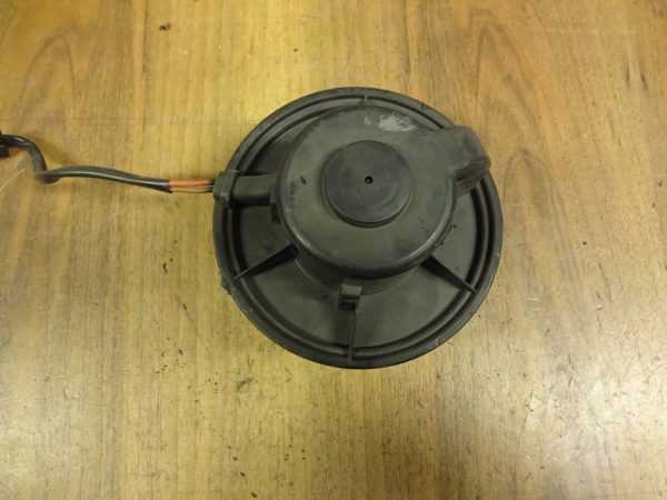 Innenraumgebläsemotor Audi 80 B4, Vw Passat B3, B4  893819021 Leicht beschädigt