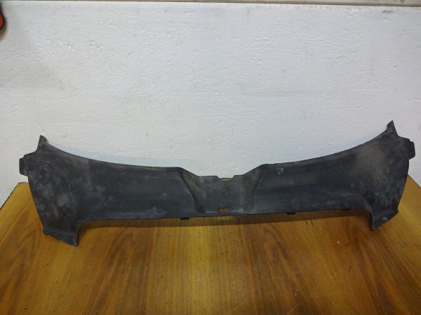 Abdeckung Schlossträger Audi A6 C6 4F0807081 1 Klammer gebrochen