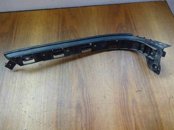 Halter Vw Golf 4 Kombi Rechts Hinten 1J9807394
