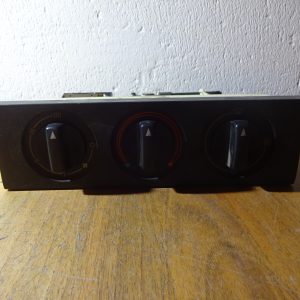 Heizungsregler Audi 100 C3  443819045D