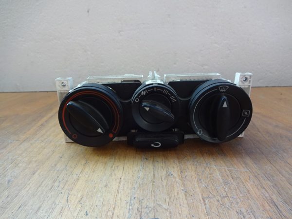 Heizungsregler Audi A3 8L  8L0819045A ohne Blende