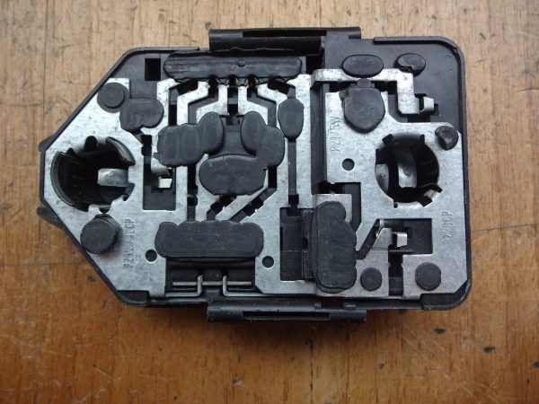 Lampenträger Rücklicht Vw Vento Aussen 1H5945257