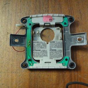 Halter Stellring Audi A6 C4  4D0124