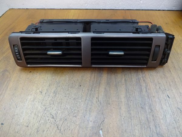 Luftdüse Audi A6 C5 Mitte 4B1820951