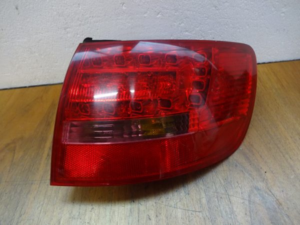 Rücklicht Audi A6 C6 Rechts 4F9945096H