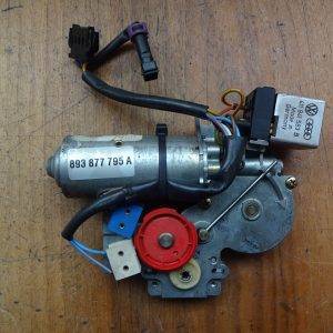 Schiebedachmotor Audi 80 B3, B4  893877795A (Beispielbild)