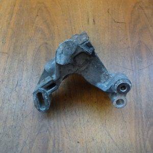 Halter Servopumpe 028145531C