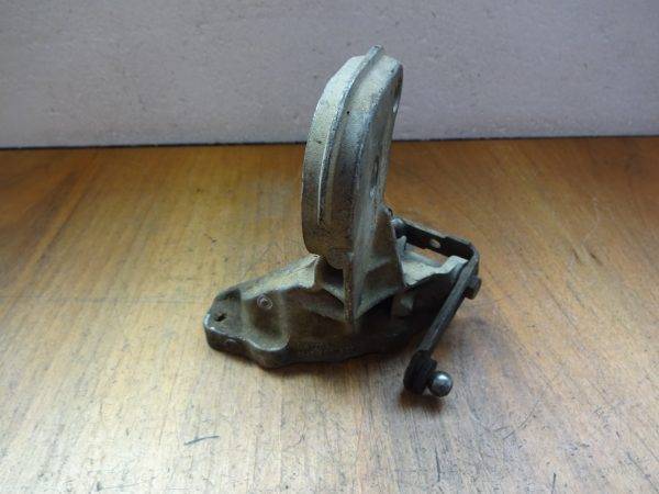Getriebehalter Vw Golf 3  1H0199351