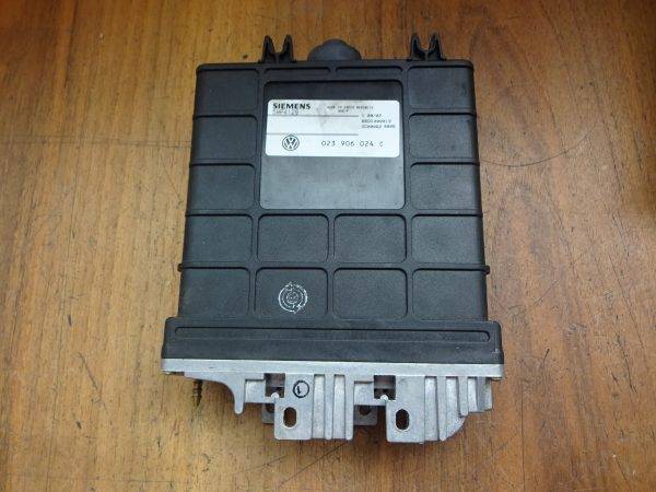 Motorsteuergerät Vw Bus T4 023906024C Neu Original