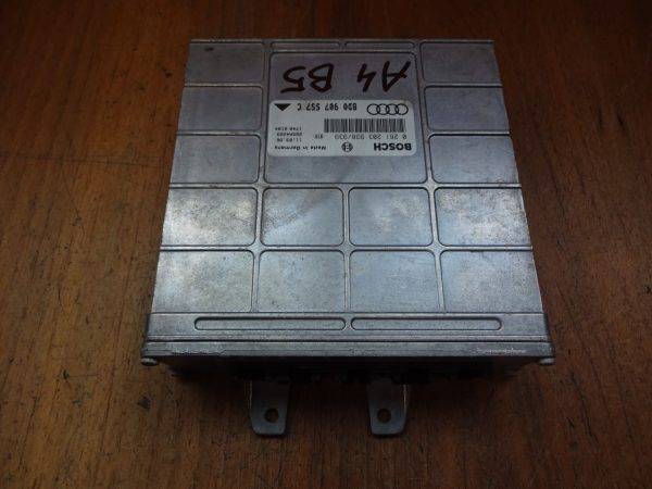 Motorsteuergerät Audi A4 B5  8D0907557C