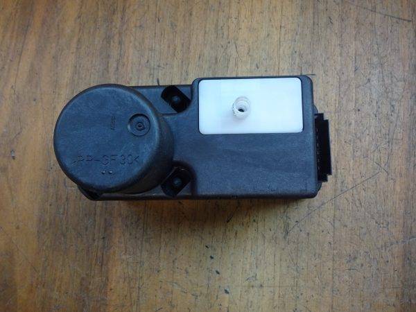 Zentralverriegelungspumpe 1H0962257G