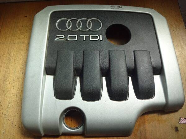 Motorabdeckung Audi  03G103925AF/AH