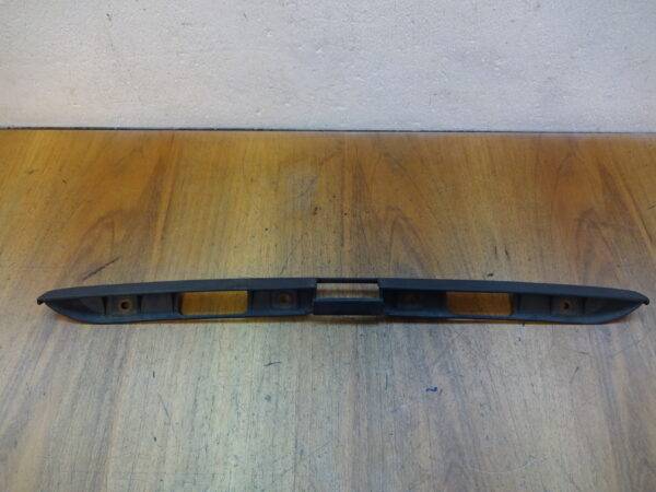 Griffleiste Heckklappe Vw Golf 3  1H6827577