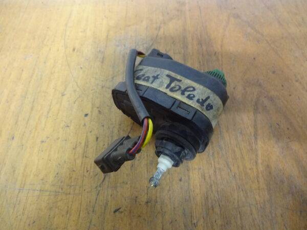 Stellmotor LWR  1L0941295