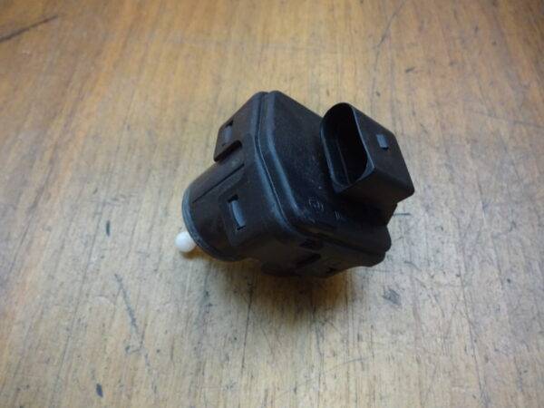 Stellmotor LWR 1U0941295