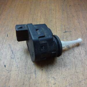 Stellmotor LWR 3B0941295A