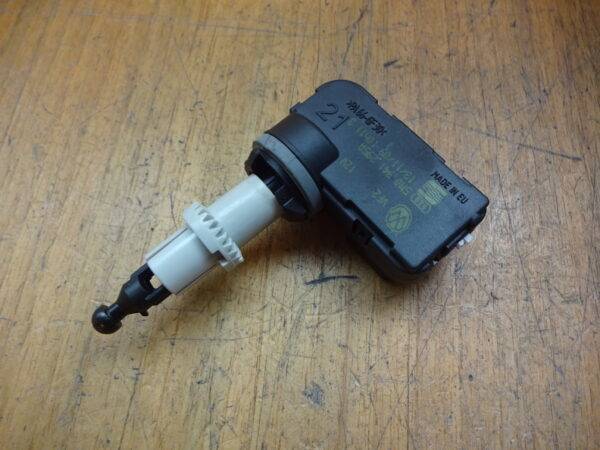 Stellmotor LWR Vw Golf 6  5M0941295A