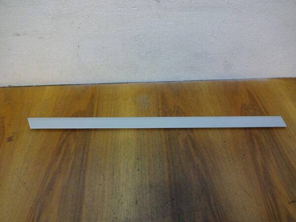 Neu Original VW  Zierleiste / Türleiste rechts hinten Audi A6 C5 4B0853964B GRU grundiert