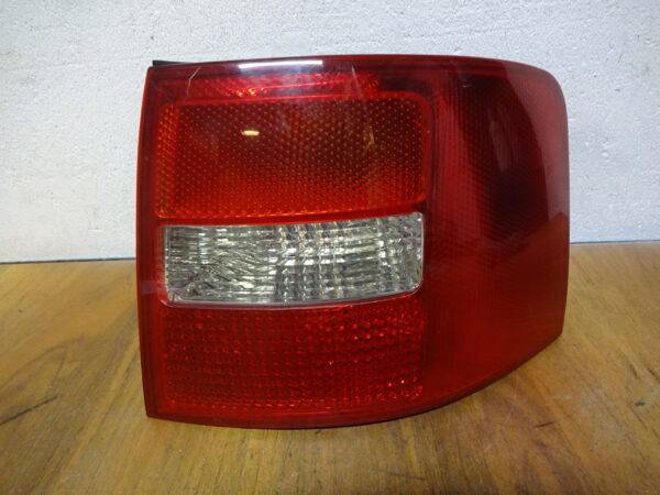 Rücklicht Audi A6 C5 Allroad Kombi Rechts 4B9945096F