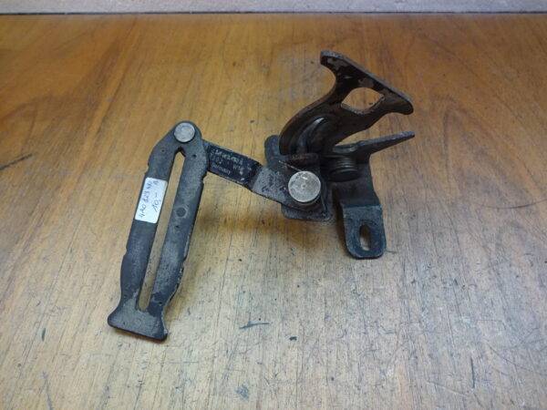 Fanghaken Motorhaube Audi A6 C4  4A0823480A