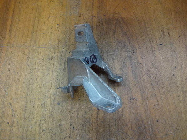 Halter Mittelarmlehne Vw Golf 4  1J0864273B
