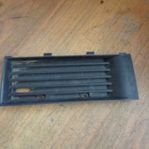 Gitter in Stange links Skoda 6Y0853665