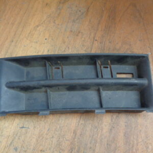 Gitter in Stange links Skoda 6Y0853665D